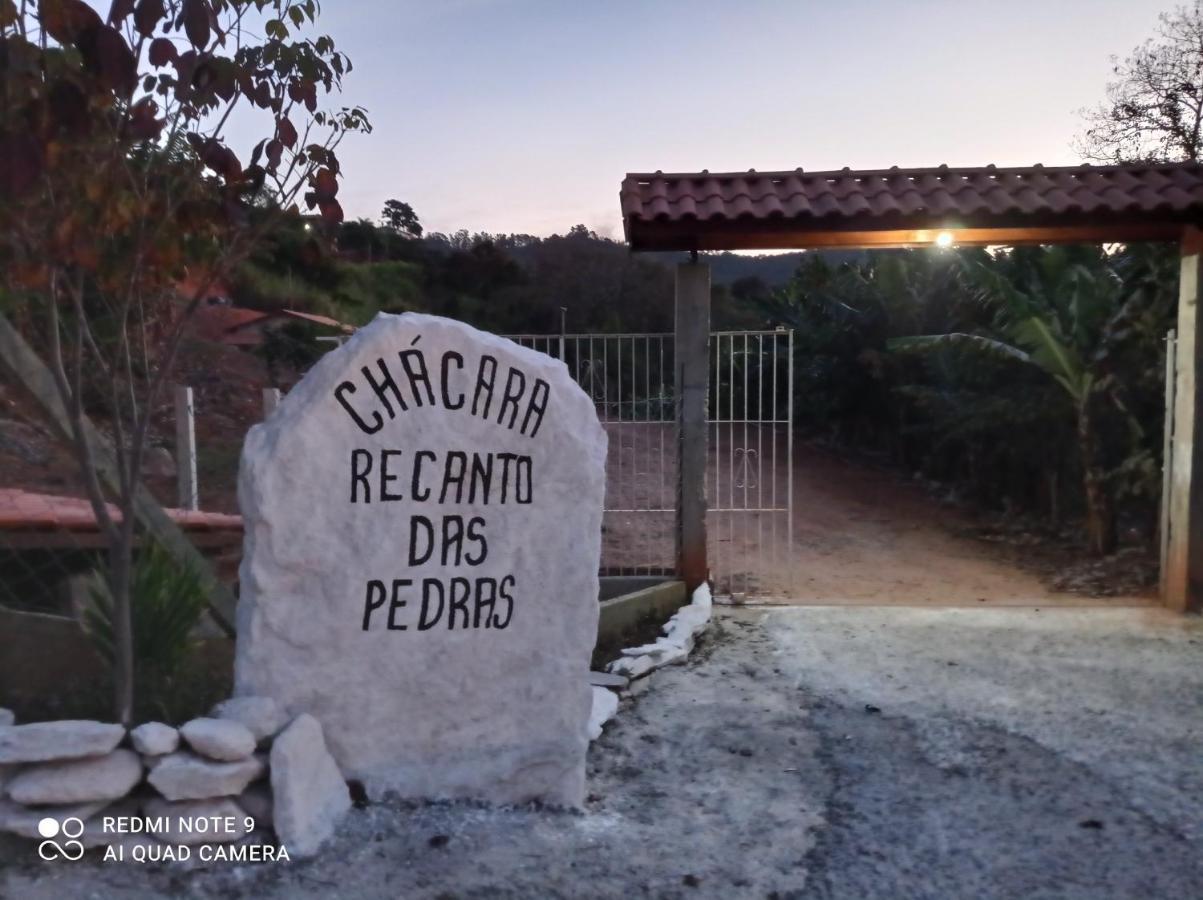 Chacara Recanto Das Pedras Para 8 Pessoas سيرا نيجرا المظهر الخارجي الصورة